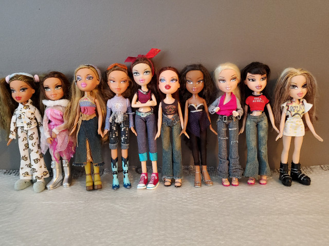 Magnifiques poupées Bratz année 2001- lot #2/$25.00 ch. dans Jouets et jeux  à Ville de Montréal - Image 2