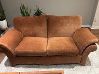 Couch/Loveseat 
