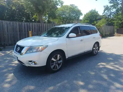 The car is running very well. has a broken exhaust 7 seats the AC works very nice interior more deta...