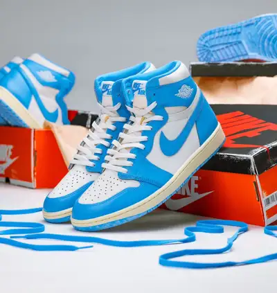 100% AUTHENTIC DEADSTOCK NEVER TRIED ON SIZE 11.5 Capsule invoice w/ RECEIPT Pictures available upon...