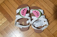 Brand new The Children's Place baby girl sandel. Size 6