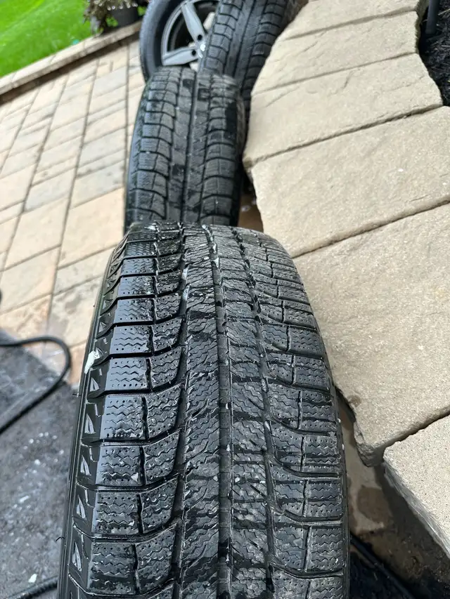 Michelin Snow Tires with YKW Wheels in Tires & Rims in Ottawa - Image 6