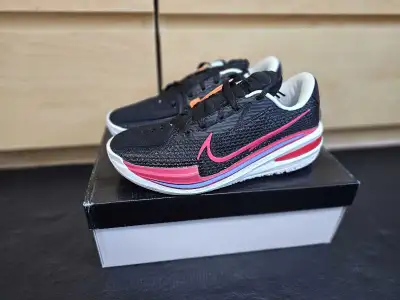 Nike GT Cut 1 Raptors size 8, View more