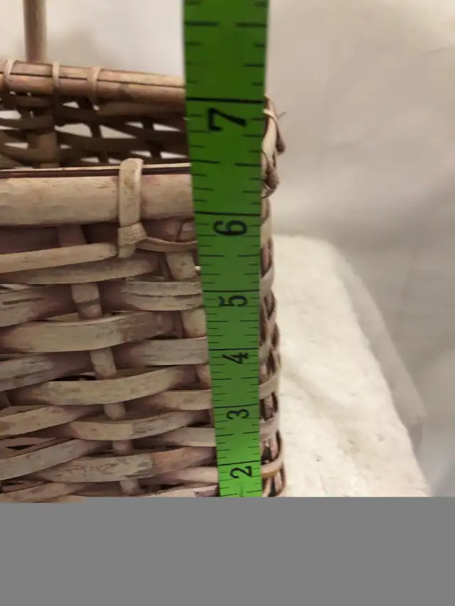 Light Pink Wicker Basket518518625598197762