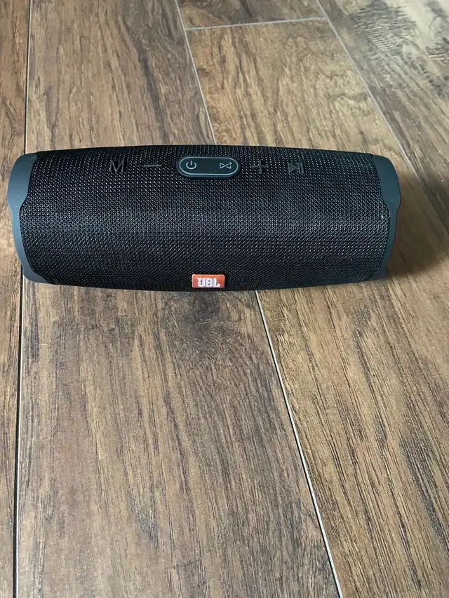 JBL speaker. in Speakers in Markham / York Region - Image 6