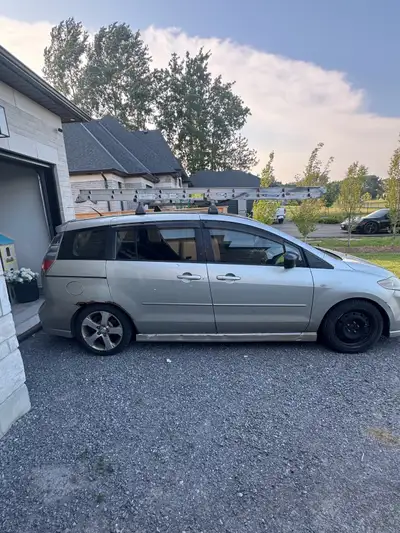 Working van in good condition if interested please contact John 6472046636
