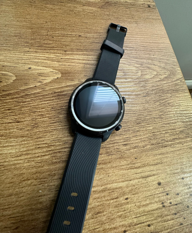 TicWatch Pro 3 Ultra with charging stand in Jewellery & Watches in Hamilton - Image 2