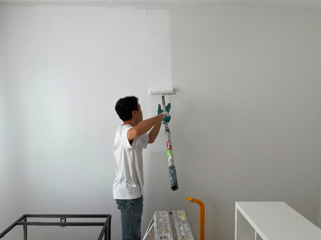 Mikey Painting - Residential and Commercial Painter in Ottawa in Painters & Painting in Ottawa