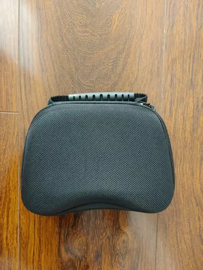 Controller Carrying Case (9/10), View more