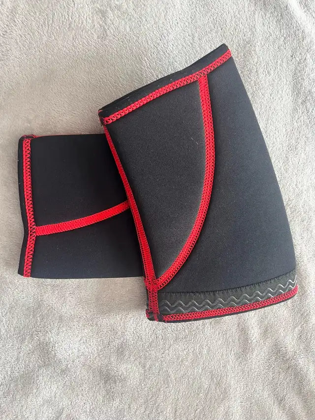 Neoprene Knee Sleeves64363357144193120