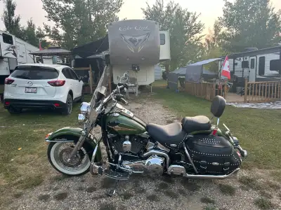 100th Anniversary Edition Heritage Softail Classic. Custom green colour. Classic look of a 1940's Ha...