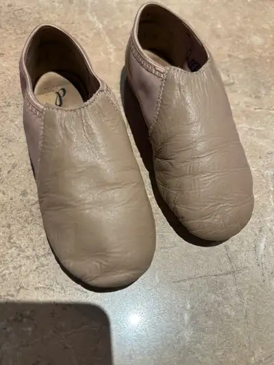 Souliers de danse enfant / kids dancing jazz shoes nude, View more