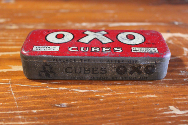 Vintage OXO Cubes Tin in Arts & Collectibles in London - Image 3