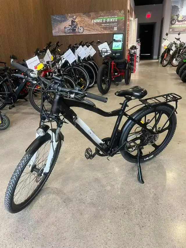 Second-Hand EMMO Monta - Black & White | Final Sale $299 Only!!! in eBike in City of Toronto - Image 2