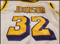 New Mitchell and Ness Magic Johnson Lakers jersey mens XL