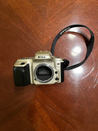 Appareil photo Nikon F50