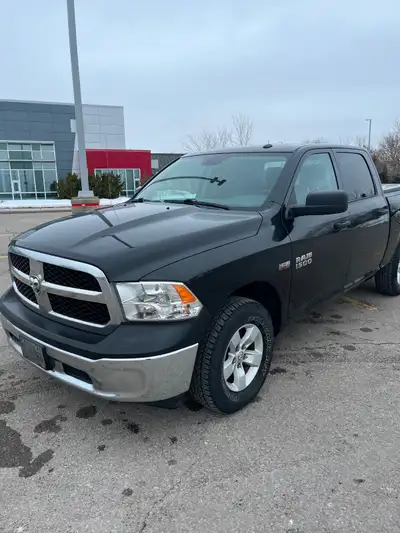For Sale: 2017 Ram 1500 Crew Cab 4x4 V8 Hemi 257k kms Absolutely super clean truck- no rust clean ro...