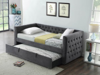 Luxurious Velvet Day Bed Bed with Pull-out Trundle