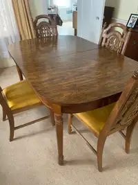 Table ,Chair and Hutch