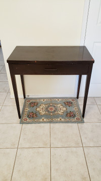 32"Antique Desk. Can pick a free chair. 