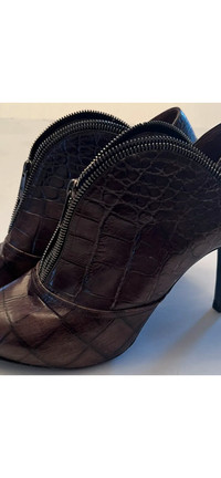 H | Williams Womens Leather Shoes Heel Stiletto Sz 9 Heels 4” 