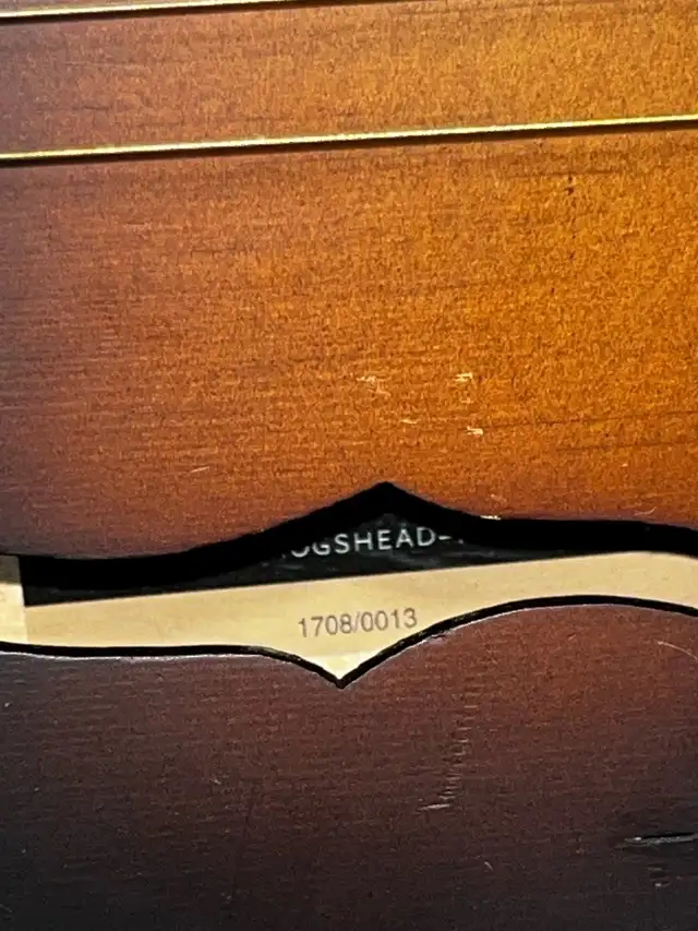 Cigar Box Guitar in Guitars in Edmonton - Image 5