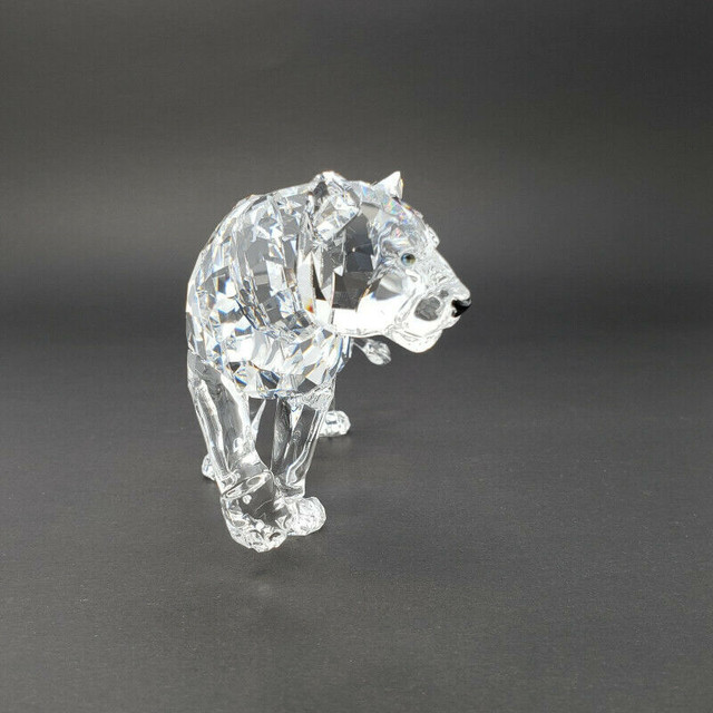 SWAROVSKI CRYSTAL Figurine  LION MOTHER / LIONESS in Arts & Collectibles in Thunder Bay - Image 4