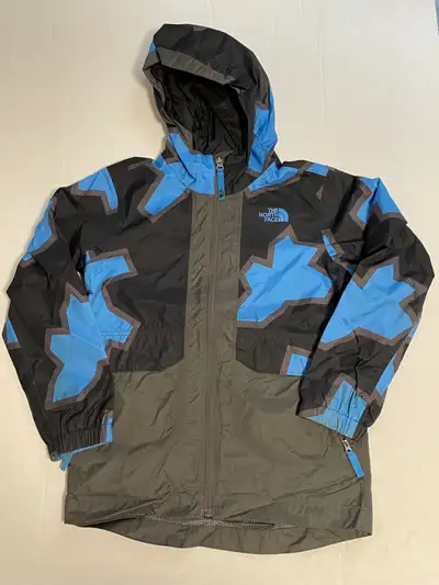 The North Face Windbreaker-Size M (10/12) Boys, View more