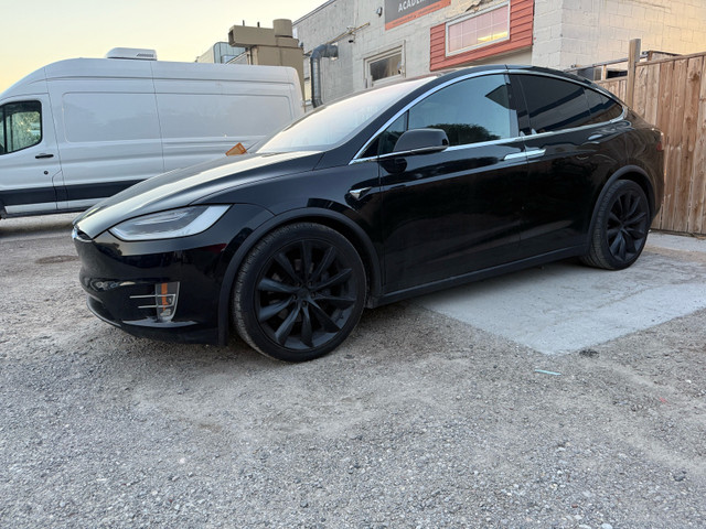 Tesla Model X 100D Full Self Dr with unlimited supercharging for in Cars & Trucks in City of Toronto