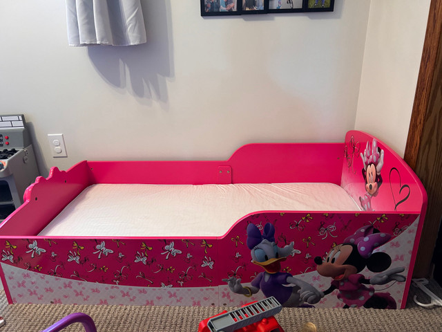 Disney Minnie Mouse toddler bed and mattress for sale  in Other in Winnipeg - Image 2