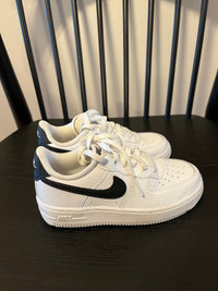  Nike force 1 shoes toddler size 12 C