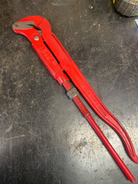 Knipex pipe wrench 