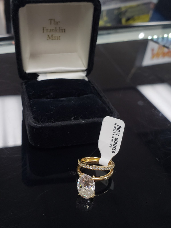 Moissanite engagement set in Jewellery & Watches in Cole Harbour - Image 2