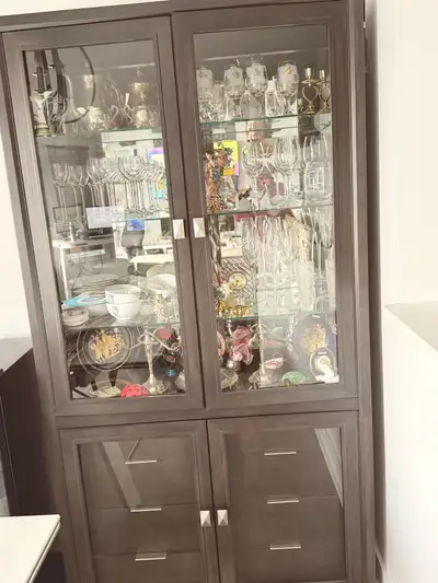 Vitrine / Buffet de salle à mange , View more