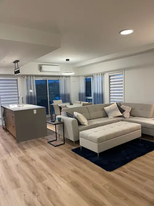 Disponible le 1er juillet (cession de bail) Magnifique 4 ½ de 1245 pi² situé sur la rue Wellington S...