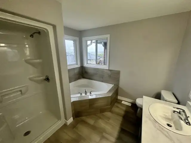 Full House Rental Available- Clayton Ave, Peterborough in Long Term Rentals in Peterborough - Image 8