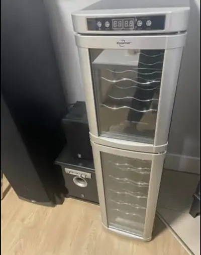 Wine Fridge holds 18 Bottle of wine! Paid $425, View more