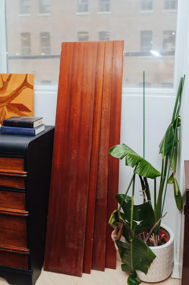 MCM Teak Floating Shelves - Set of 4 in Bookcases & Shelving Units in City of Toronto - Image 4