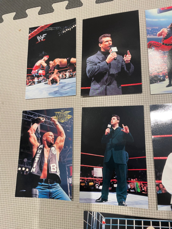 WWF/WWE WRESTLEMANIA 4X6 POSTCARD LOT Of 12 - 1999 Titan Sports in Arts & Collectibles in Oakville / Halton Region - Image 2