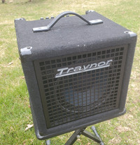 Traynor SB110 Combo Bass Amp