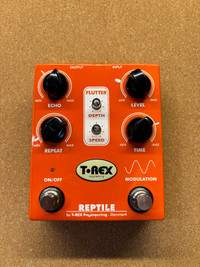 T-Rex Reptile Echo tape simulator V1 pedal bass/guitar