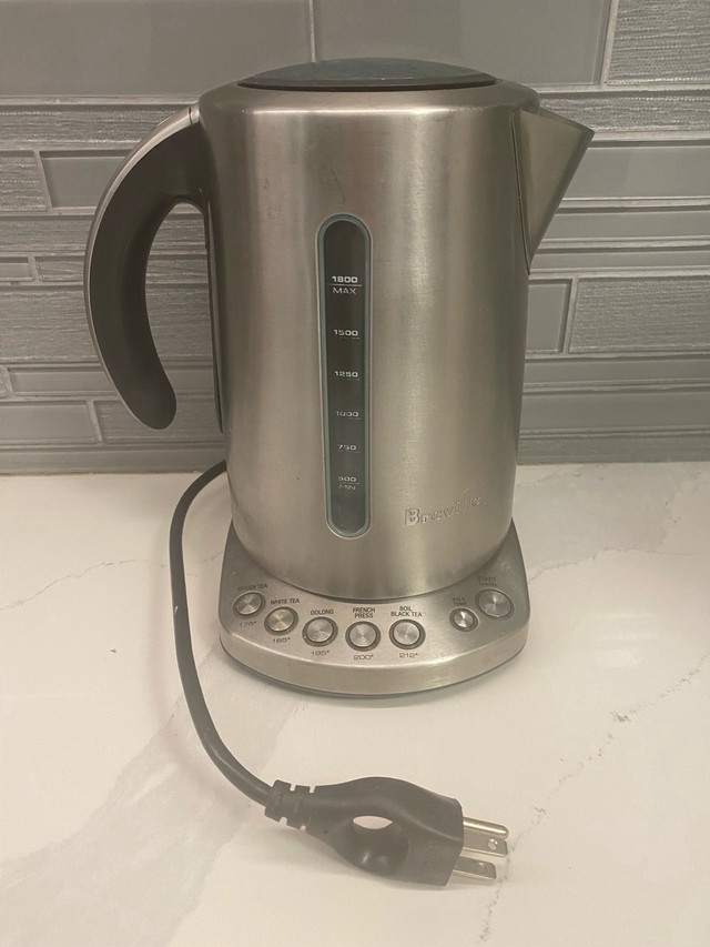 Breville Variable-Temperature Tea & Coffee Kettle in Other in Markham / York Region - Image 2