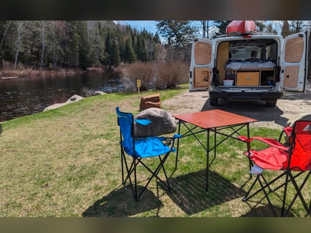 2012 Nissan NV 2500 converted camper van — photo 2
