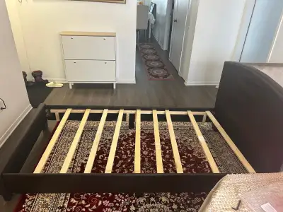 Un lit avec matelas pour enfants, View more