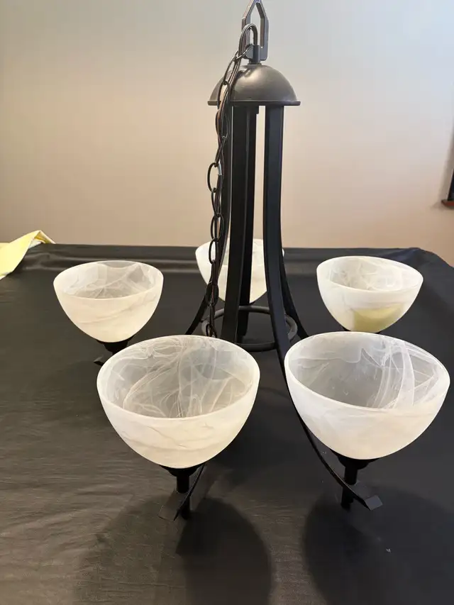 light fixture603219777615964161