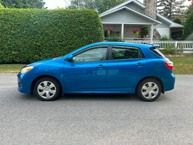 2010 Toyota Matrix XR dans Autos et camions  à Ville de Montréal - Image 4