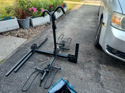 CCM 4 bike hitch carrier , View more