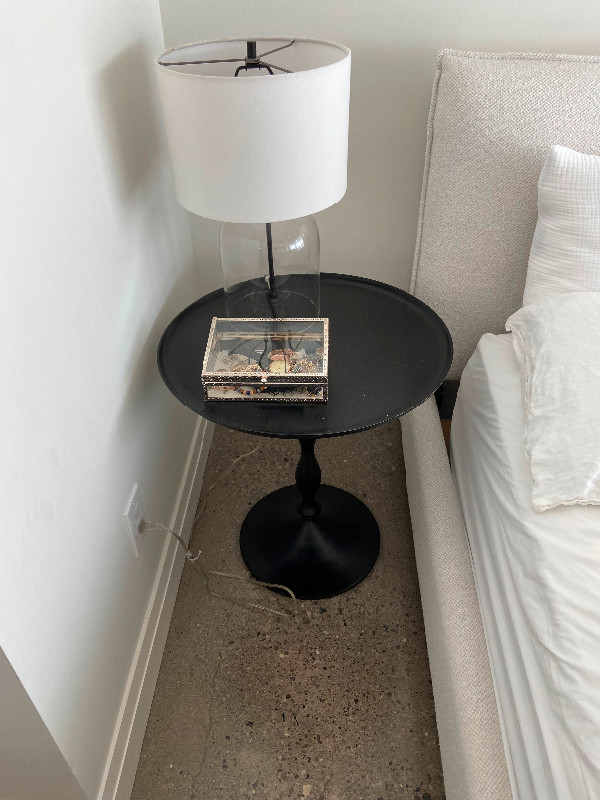 Black round end table - Crate and Barrel in Coffee Tables in City of Toronto