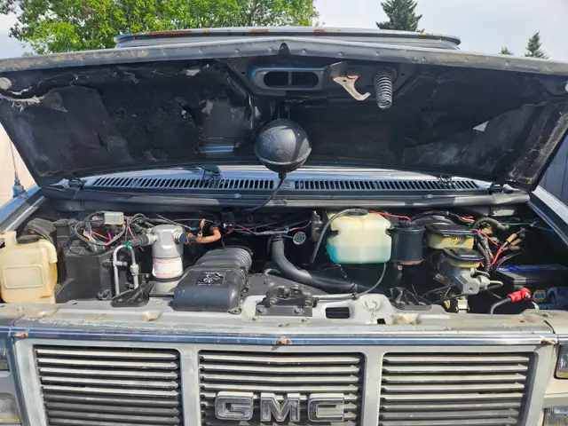 1991 Vandura 2500 Pacemaker Van. 139,000KM | Cars & Trucks | Edmonton ...