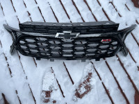 Chevrolet Trax RS 2024 front grill